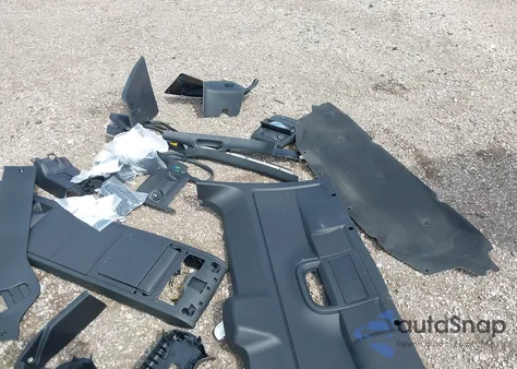 2019 Dodge Grand Caravan Gt from USA, damaged, VIN 2C4RDGEG8KR674318